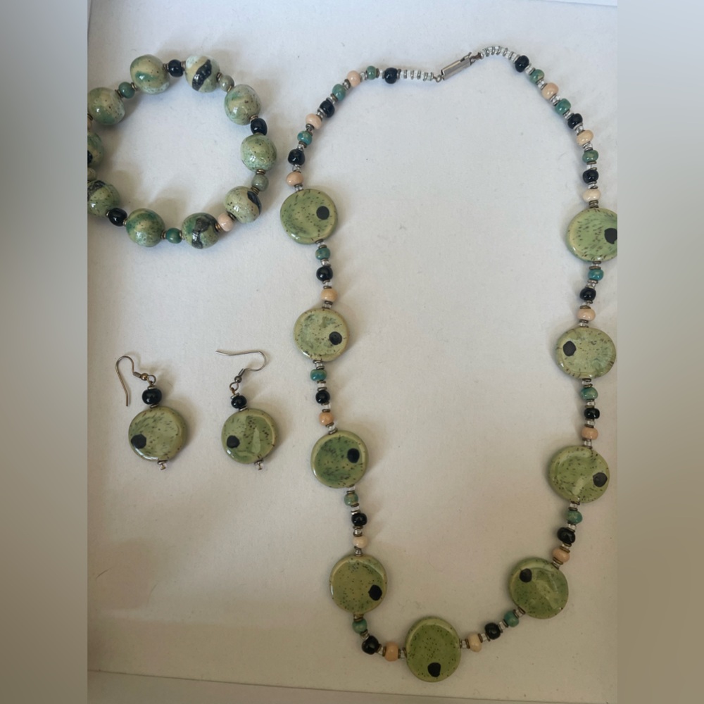 Three piece set of jewelry